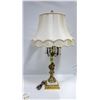 Image 1 : VINTAGE CHERUB BRASS TABLE LAMPS WITH TEAR DROP