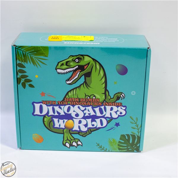 NEW 6 PC BATH BOMBS W/ DINOSAURS WORLD TOYS
