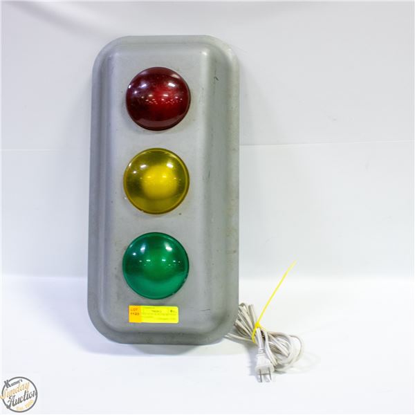 VINTAGE PLUG IN PLUSH BUTTON "STOP LIGHTS"