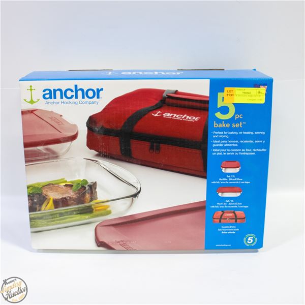 ANCHOR HOCKING BAKE SET IN BOX