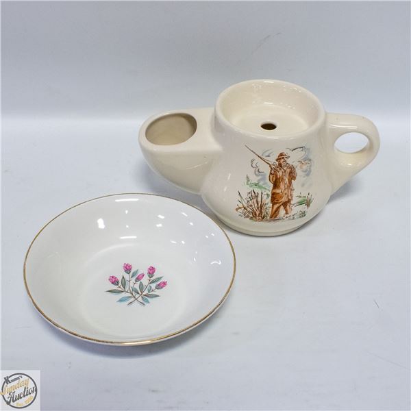 WADE ENGLAND SHAVING MUG/SCUTTLE WITH A