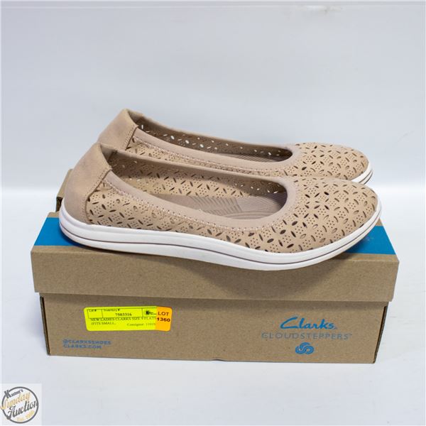 NEW LADIES CLARKS SIZE 9 FLATS (FITS SMALL,