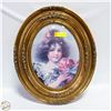 Image 1 : FRAMED VICTORIAN YOUNG BRUNETTE PRINT IN ORNATE