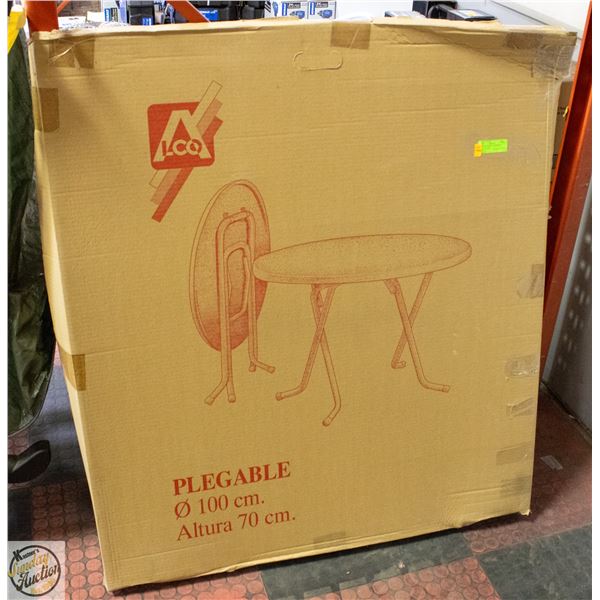 NEW 70 CM WHITE PLEGABLE TABLE IN BOX