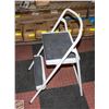 Image 1 : WHITE STEP LADDER