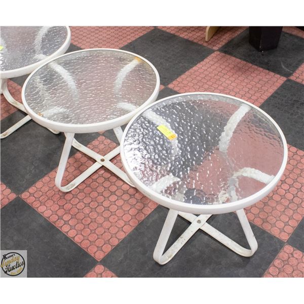 2 SMALL WHITE GLASS TOP PATIO TABLES H-18" D-20"