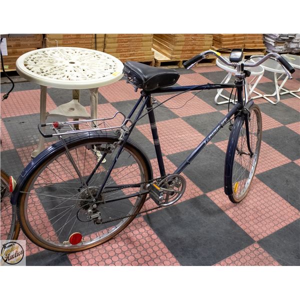 VINTAGE CIRCUIT LE TOUR BICYCLE