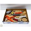 Image 1 : FLAT OF MISC TOOLS INCL CHALK LINE AND OIL
