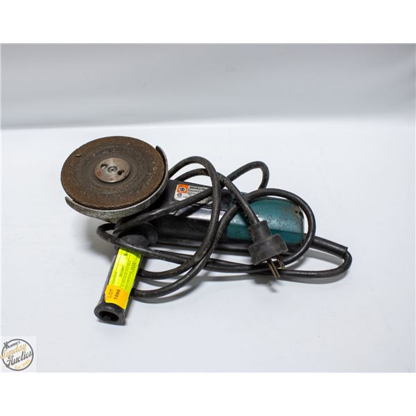 BLACK & DECKER DOUBLE INSULTED GRINDER  MODEL