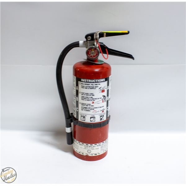 FULLY CHARGED 5LB FIRE EXTINGUISHER