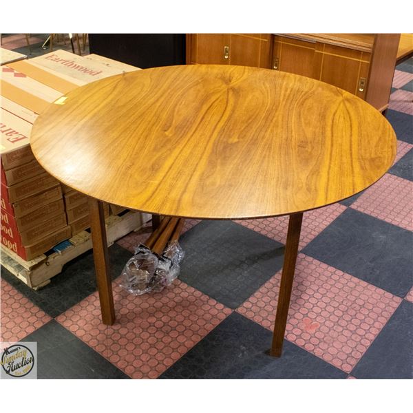 SOLID WALNUT ROUND TABLE 48"