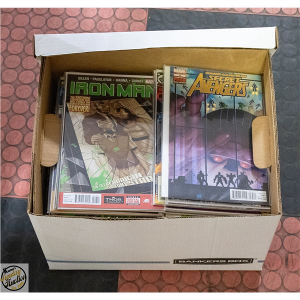 BOX OF 200 COMIC BOOKS