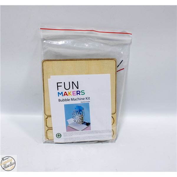 BLOWING BUBBLES MACHINE CRAFT KIT