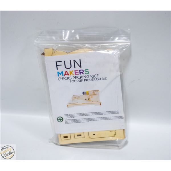 CHICS PECKING RICE FUNMAKERS WOODEN CRAFT KIT WITH
