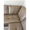 Image 7 : Palliser Sectional Couch & Ottoman