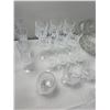 Image 5 : Assortment of Crystal & Glassware