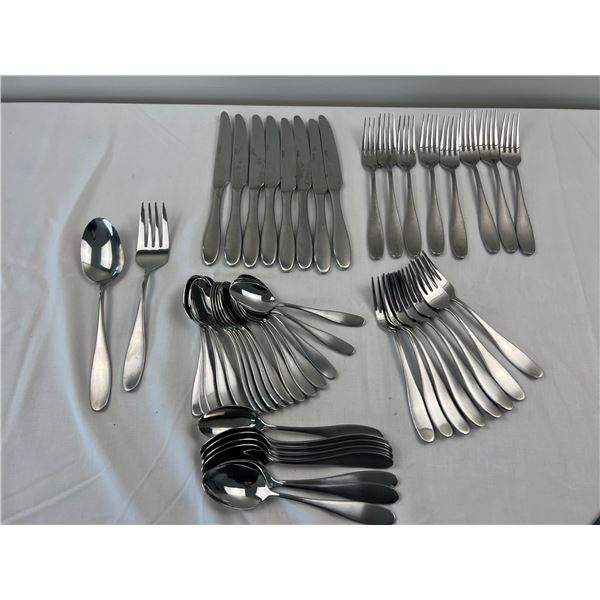 Towle Living Collection Cutlery