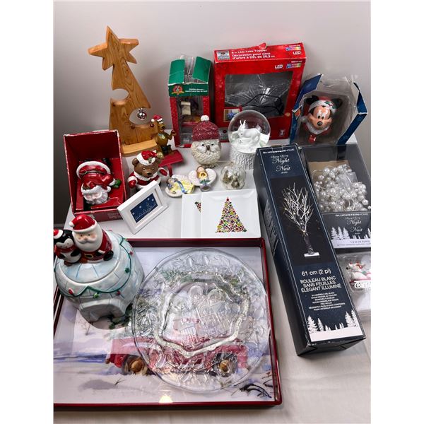 Christmas Decor Lot