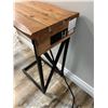 Image 3 : Wooden Side Table with USB