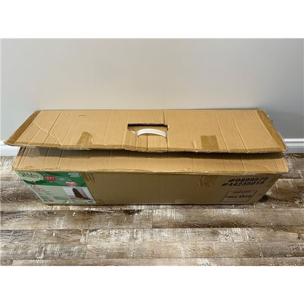 Holiday Living 7' Pre Lit Pine Tree