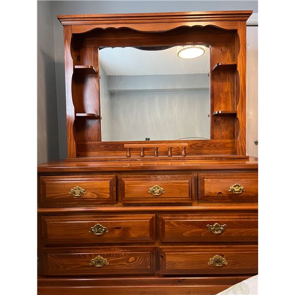 Dresser & Mirror