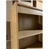 Image 2 : Bookshelf