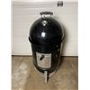 Image 1 : Weber Smokey Mountain Cooker Smoker