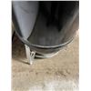 Image 3 : Weber Smokey Mountain Cooker Smoker