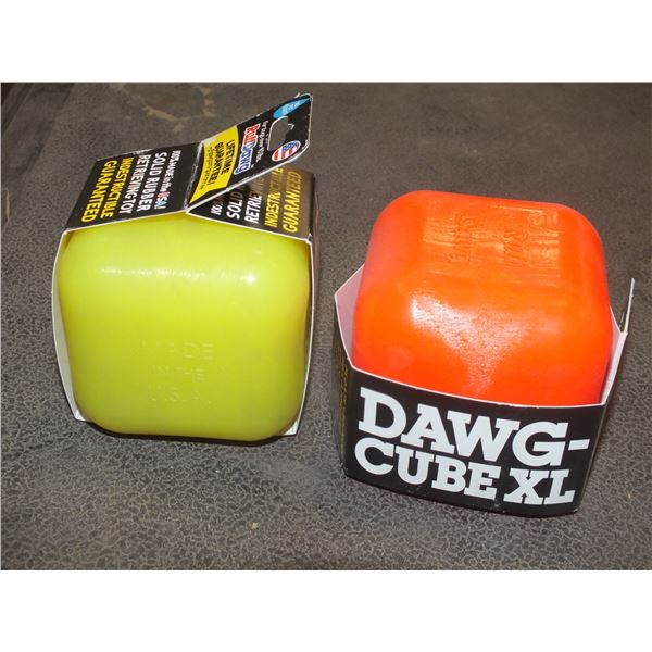 2 Dog Toys