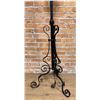 Image 4 : Victorian Wrought Iron Floor Piano Oil Lamp