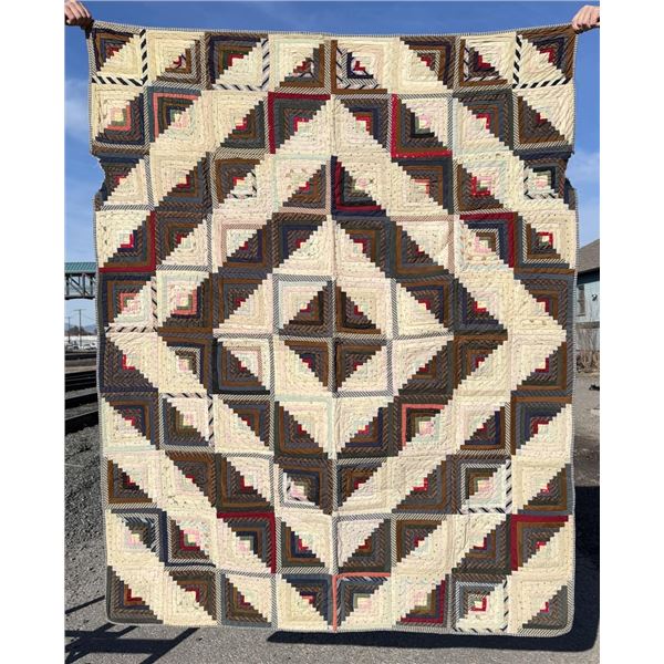1880s Pennsylvania Log Cabin Barn Raising Quilt