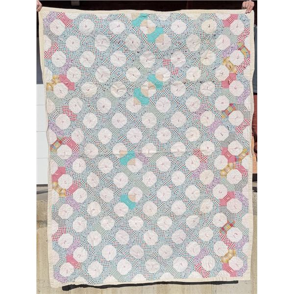 1920s Pennsylvania Snowball Quilt