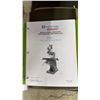 Image 22 : HAREDINGE BRIDGEPORT M3 VERTICAL TURRET MILLING MACHINE WITH LARGE QUANTITY OF ASSORTED CHUCKS &