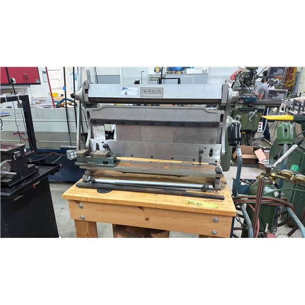 30" SHEAR, PRESS BRAKE & SLIP ROLL MACHINE ON WOOD STAND 39" X 25.5" X 55"