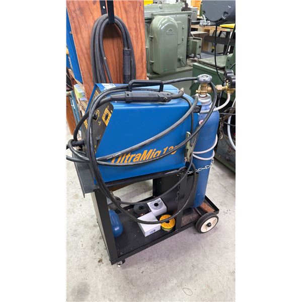 ULTRAMIG 135 LIGHTWEIGHT PORTABLE MIG WELDER ON PORTABLE CART WITH ACETYLENE TANK, GAUGES, HOSES &