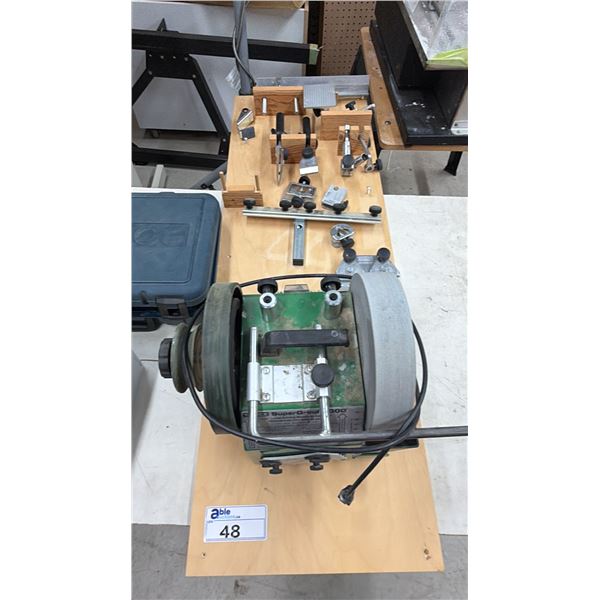 TORMEK SUPERGRIND 2000 WATER COOLED GRINDING MACHINE FOR EDGE TOOLS WITH ASSORTED CLAMPS &