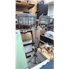 Image 1 : POWER LIGHT HEAVY-DUTY 2 LAMP TRIPOD WORKLIGHT
