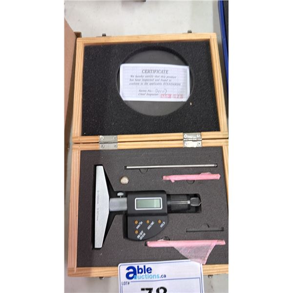 DIGITAL DEPTH MICROMETER WITH WOOD CASE