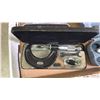 Image 3 : ASSORTED PRECISION TOOLS INCLUDING; NEOLECK DIGITAL MICROMETER, AIR BRUSH, STARRETT GAUGE & MORE