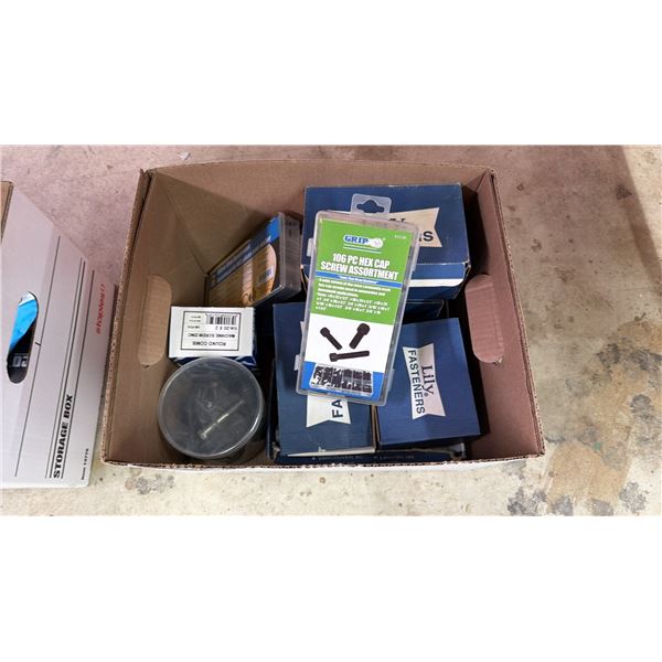 BOX OF ASSORTED ITEMS INCLUDING; LILY FASTENERS, SEALED POWER FIST 560 PC SHOP ASSORTMENT HARDWARE