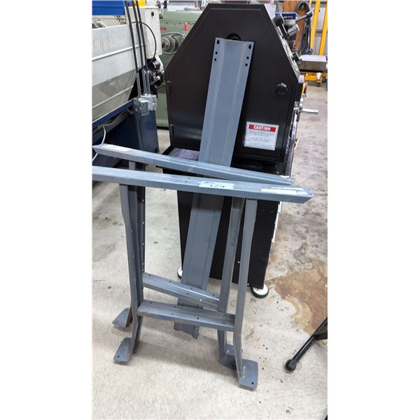 PAIR OF V1590 30" FIXED BENCH LEGS
