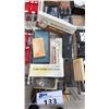 Image 1 : BIN OF ASSORTED SHARPENING STONES & SLIP STONES