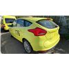 Image 2 : 2016 FORD FOCUS, 4DR HATCHBACK, YELLOW, VIN 1FADP3R40GL388656,