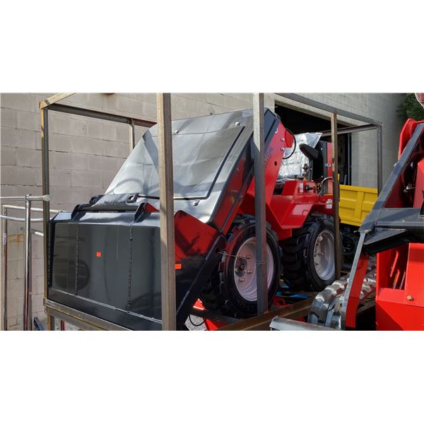 AGT INDUSTRIAL SDA-140W RED GAS POWERED PNEUMATIC TIRE RIDE ON MINI SKID STEER WITH ATTACHED 44"