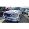 Image 1 : 2001 MERCEDES ML430, 4DRSW, GREY, VIN 4JGAB72E11A246689,