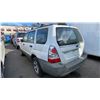 Image 2 : 2006 SUBARU FORESTER, 4DRSW, WHITE, VIN JF1SG63696H701773,