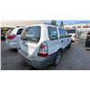 Image 3 : 2006 SUBARU FORESTER, 4DRSW, WHITE, VIN JF1SG63696H701773,