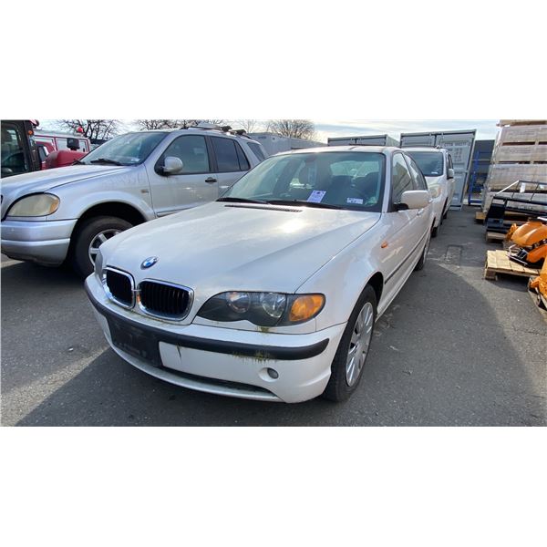 2003 BMW 320I, 4DRSD, WHITE, VIN WBAEV13445KL24007,