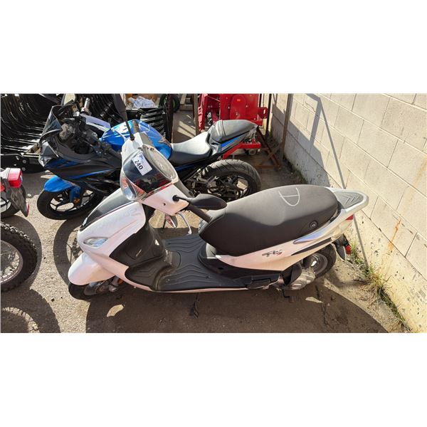 2014 PIAGGIO FLY 504T LIMITED SPEED MOTORCYCLE, WHITE, VIN ZAPC526B7E7001601,