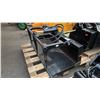 Image 3 : GIYI GY-X PG44, 44" MINI SKID STEER GRAPPLE ATTACHMENT